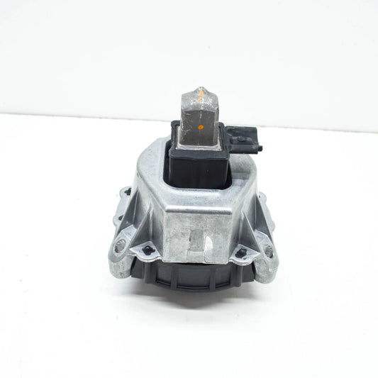 NEW BMW 3 G20 RIGHT SIDE ENGINE MOUNT 7582318 22117582318 ORIGINAL