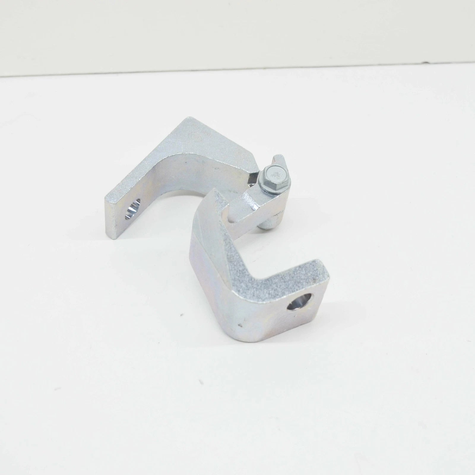 NEW VOLKSWAGEN TRANSPORTER T6 FRONT RIGHT DOOR UPPER HINGE 7E0831402B