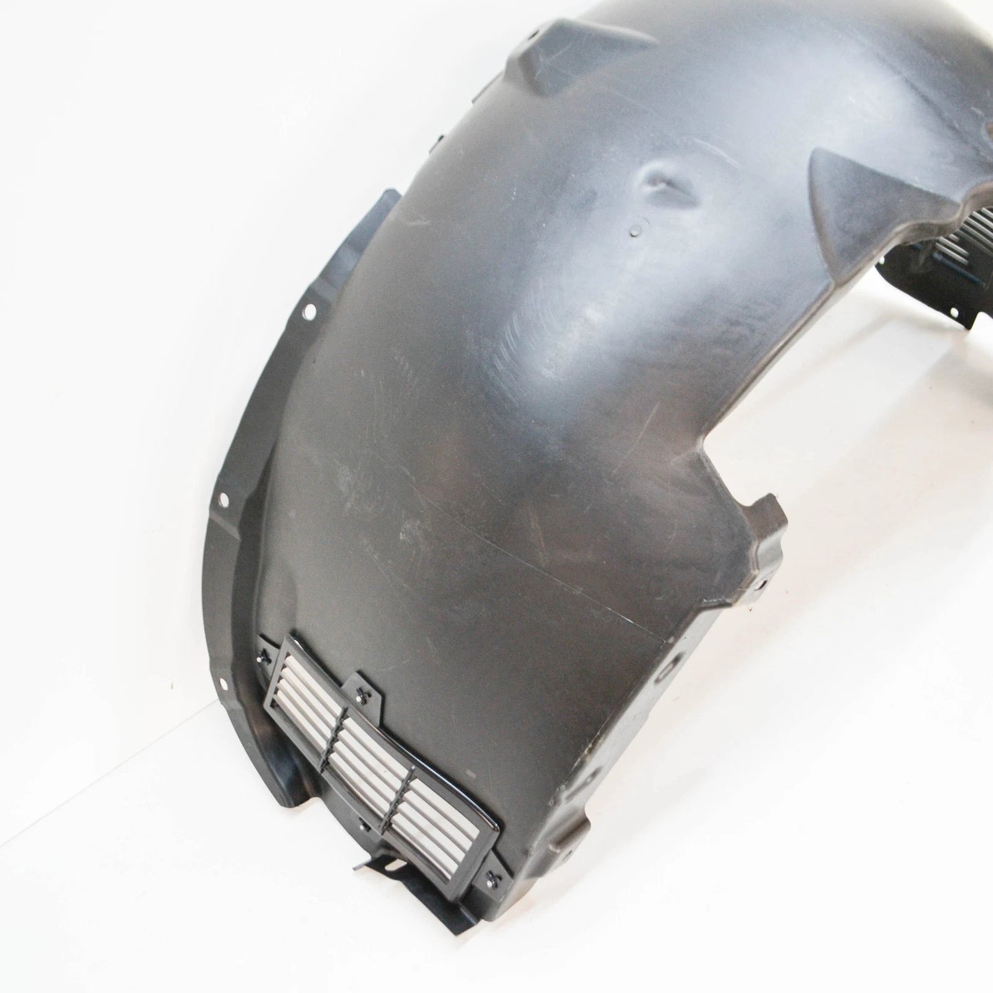 NEW AUDI R8 SPYDER 42 REAR LEFT INNER FENDER LINER 420810171G