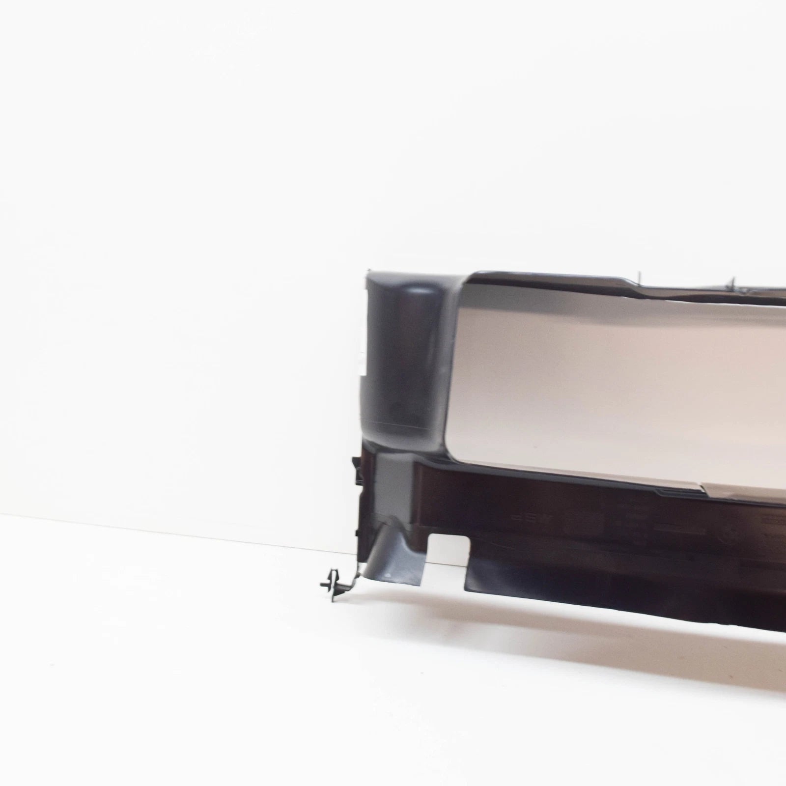 NEW BMW 3 GT F34 RADIATOR M SPORT LOWER AIR DUCT 51748057202 8057202 2016