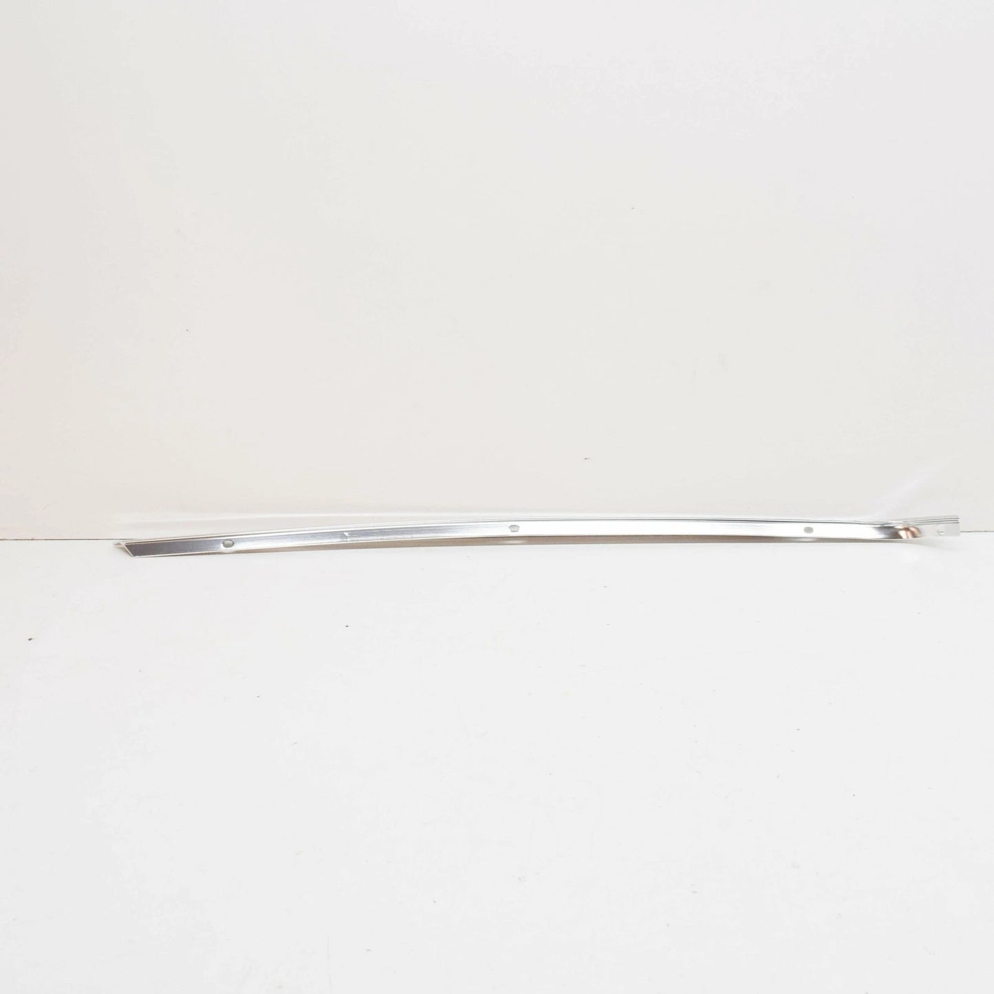 NEW MERCEDES-BENZ SL R107 WINDSCREEN LEFT DRIP MOULDING A1076980901 ORIGINAL