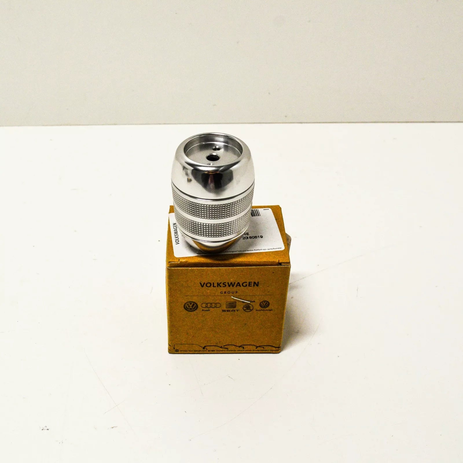 NEW AUDI R8 GEAR STICK KNOB 420711141Q3Q7 ORIGINAL