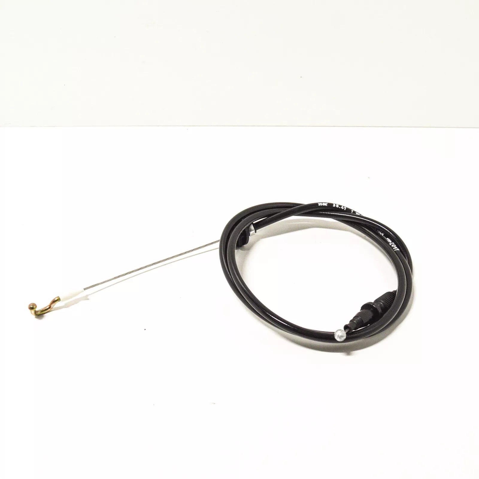 NEW BMW 5 E39 ACCELERATOR CABLE RHD 35411164832 ORIGINAL