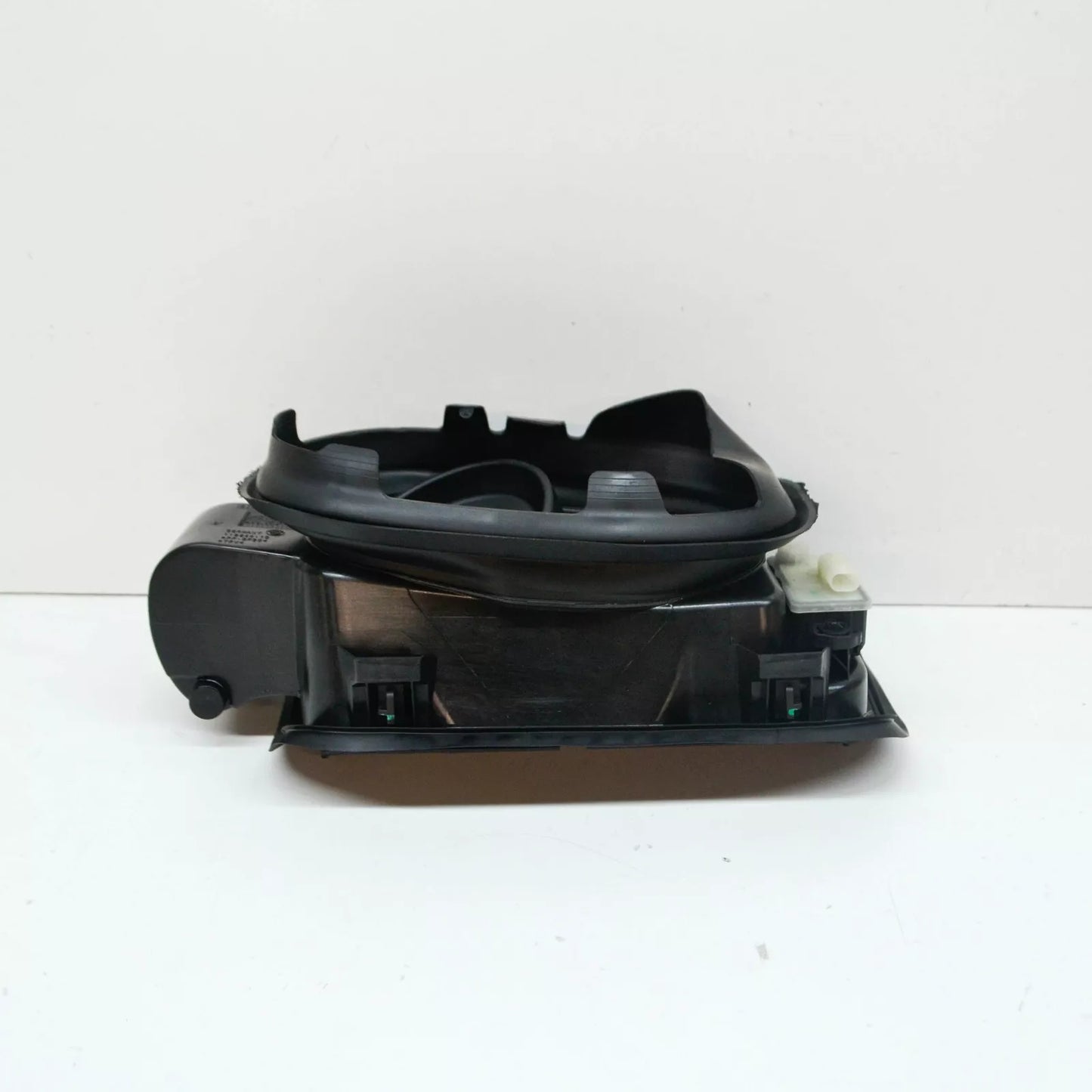 NEW BMW 5 G30 FILL-IN FLAP COVER POT 51177387939 7387939 ORIGINAL