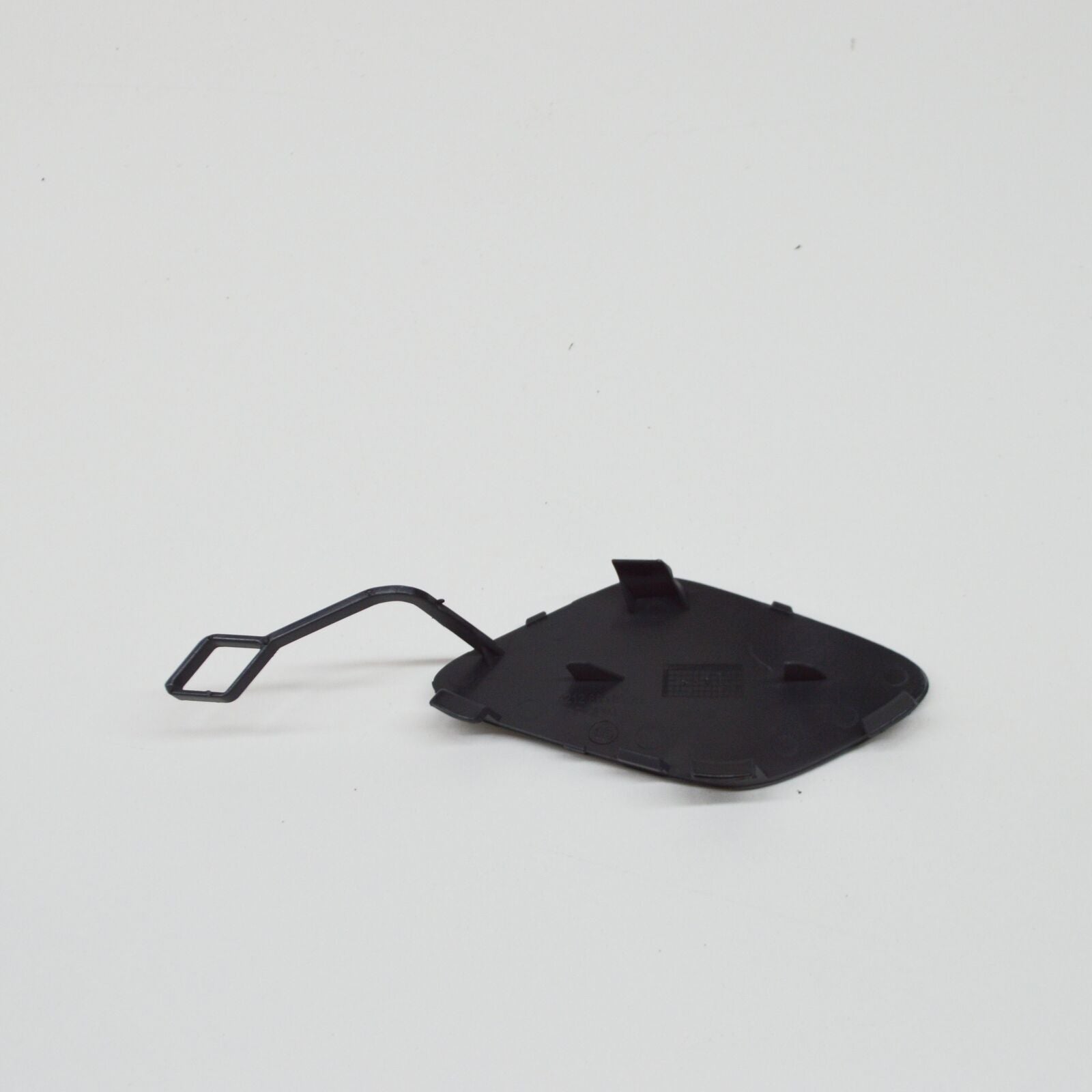 NEW MB E-CLASS W212 FRONT BUMPER TOW HOOK EYE COVER A21288505269999 2015