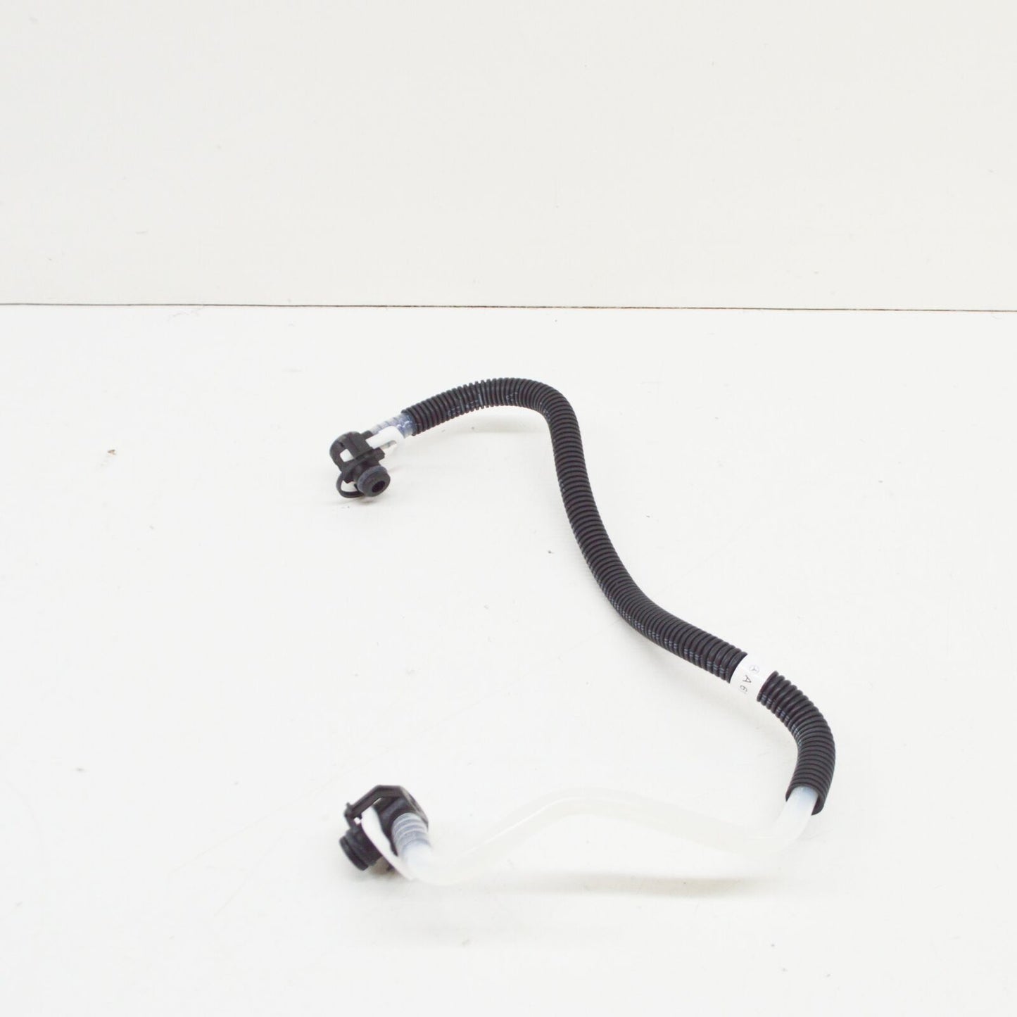 NEW MB SPRINTER 903 DIESEL 2.9 FUEL FILTER PIPE HOSE LINE A6110702032 ORIGINAL