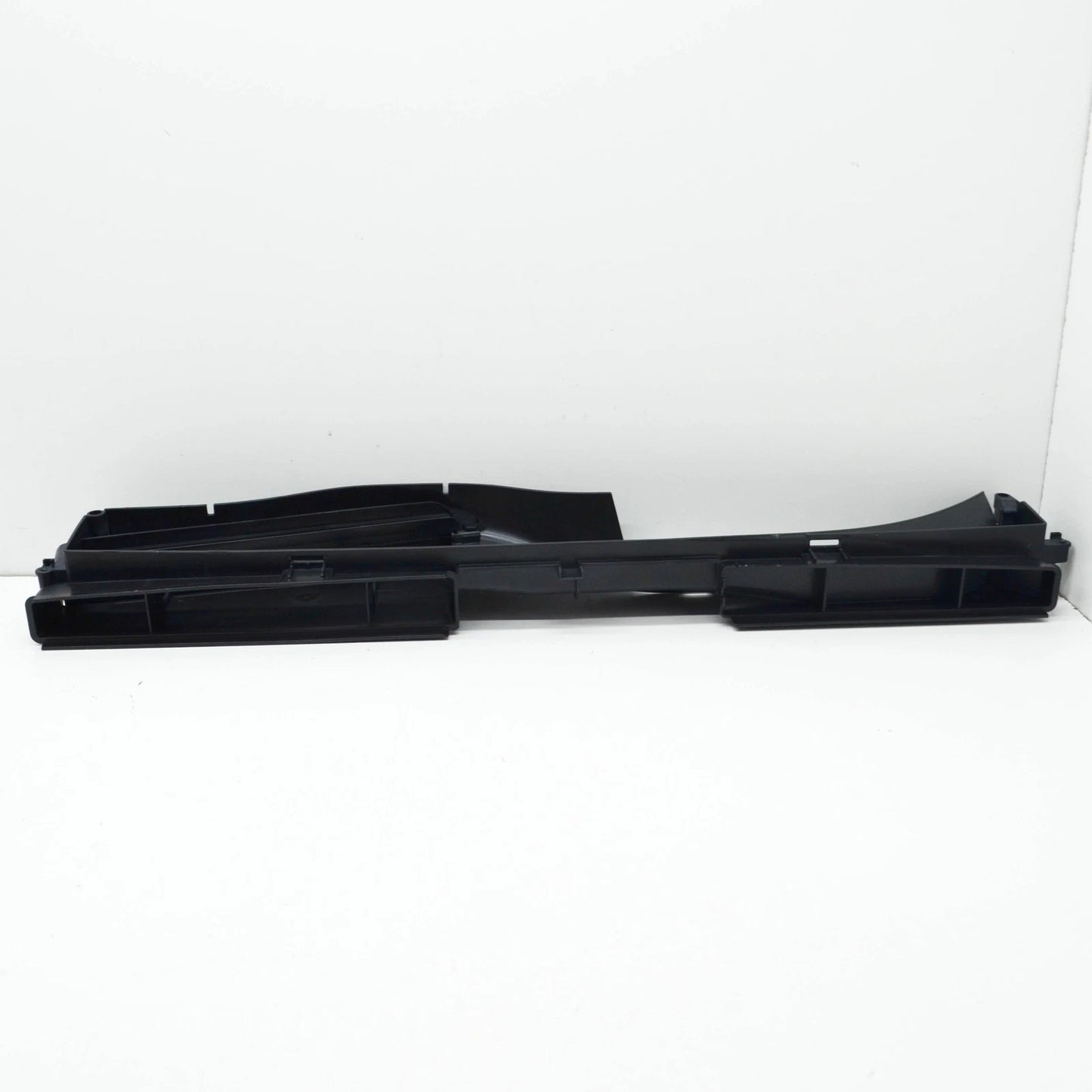 NEW VOLKSWAGEN TIGUAN AD AIR INTAKE TUBE HOSE 5QM129217