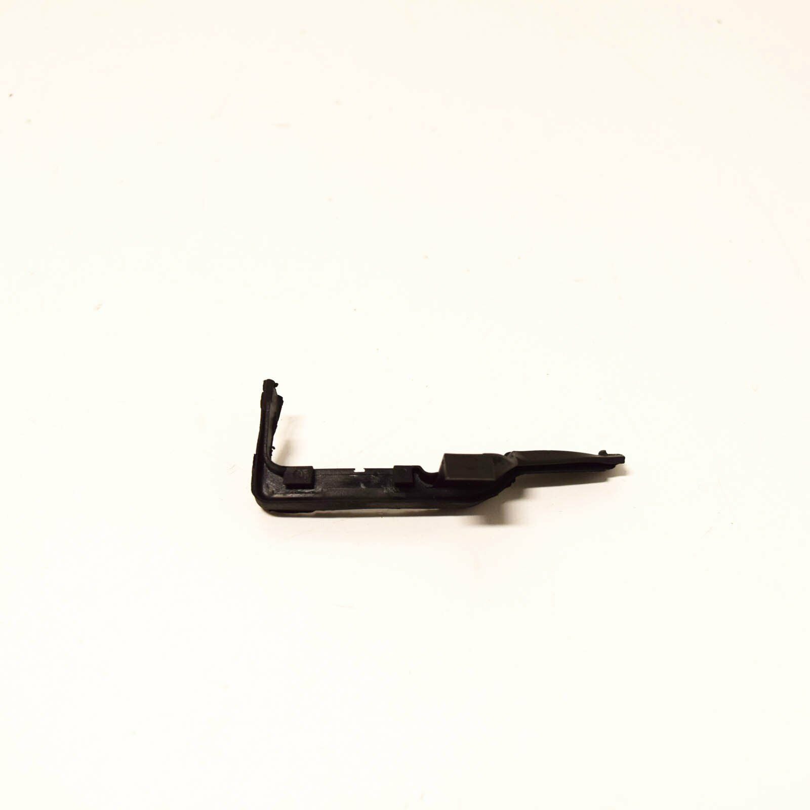 NEW MERCEDES-BENZ E W211 REAR LEFT SKIRT SIDE BOTTOM SEAL A2116980798 ORIGINAL