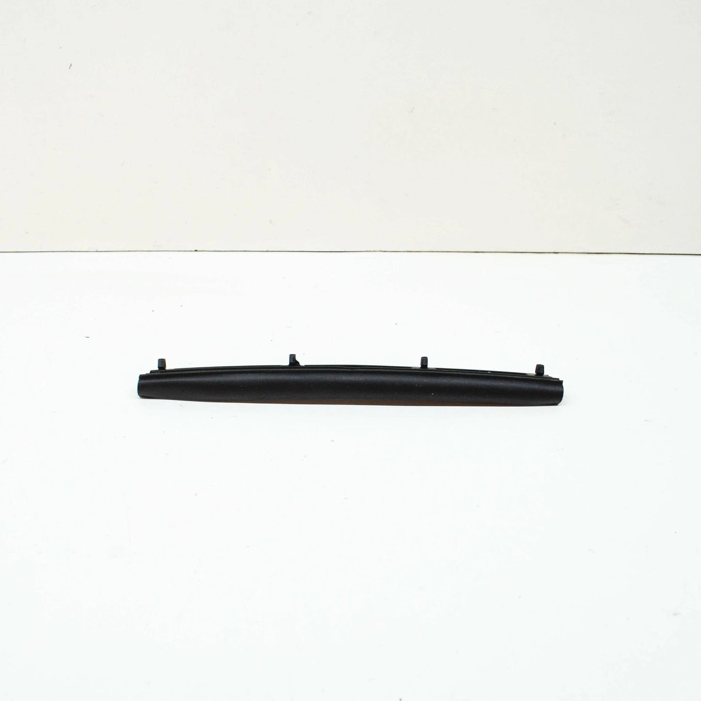 NEW AUDI Q2 GA FRONT BONNET HOOD LEFT IMPACT SEAL 81A823125 ORIGINAL