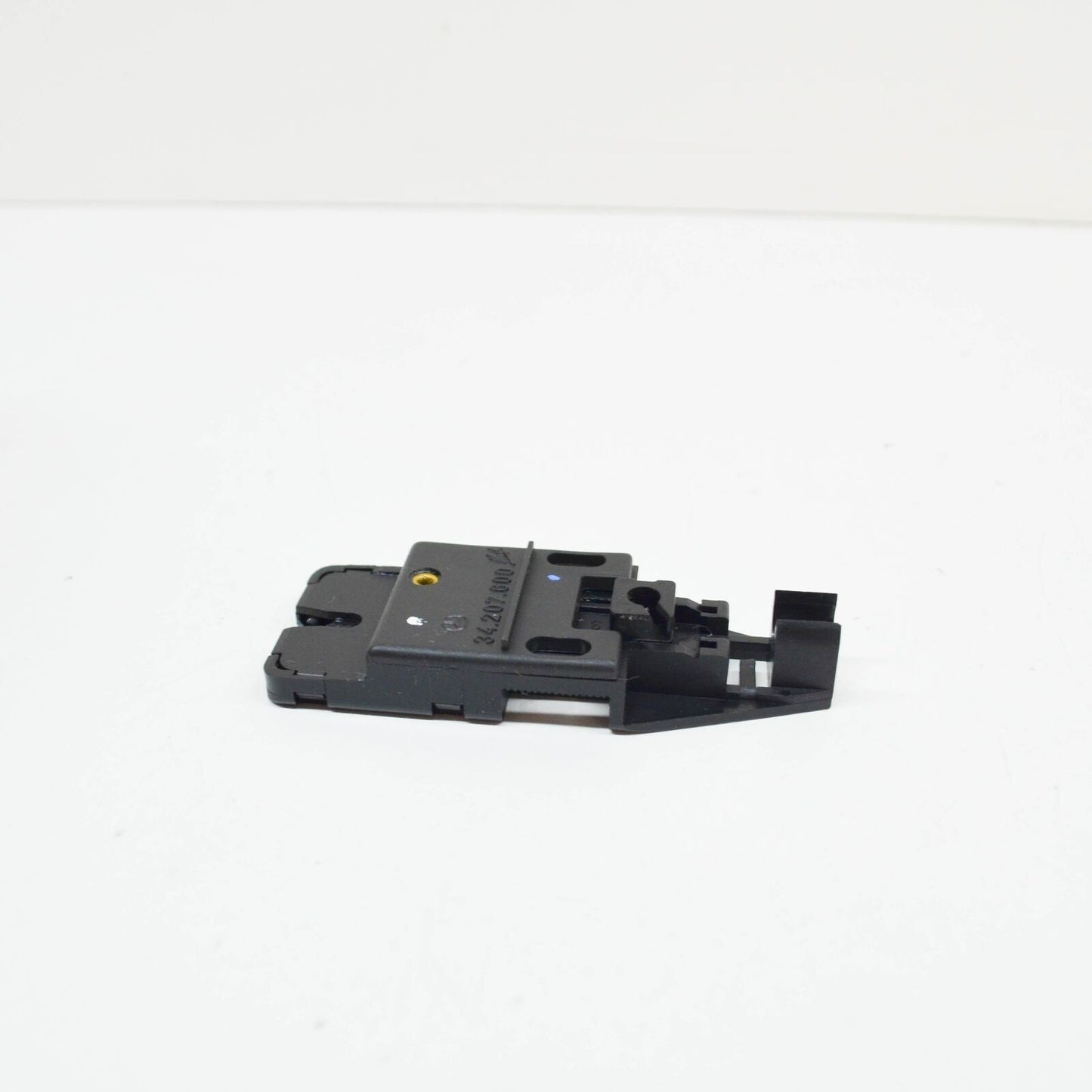 NEW MERCEDES BENZ CL C215 GLOVE BOX LATCH FASTENER A2206800484 ORIGINAL