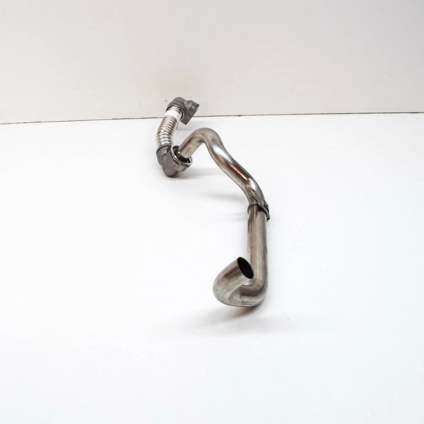 NEW MB AMG CLS 257 HIGH VOLTAGE ALTERNATOR CABLE PIPING A2383400900 ORIGINAL