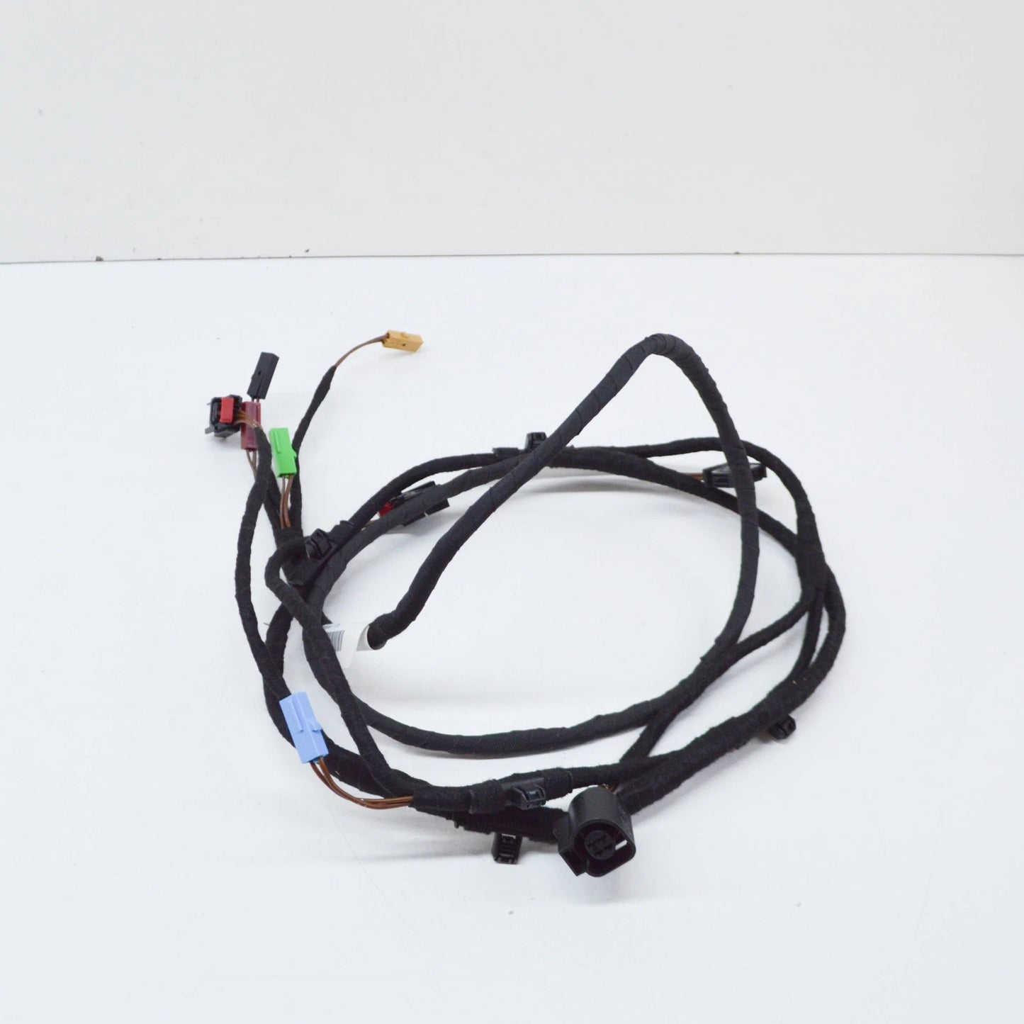 NEW VOLKSWAGEN CC TAILGATE CABLE SET 3C8971182Q ORIGINAL
