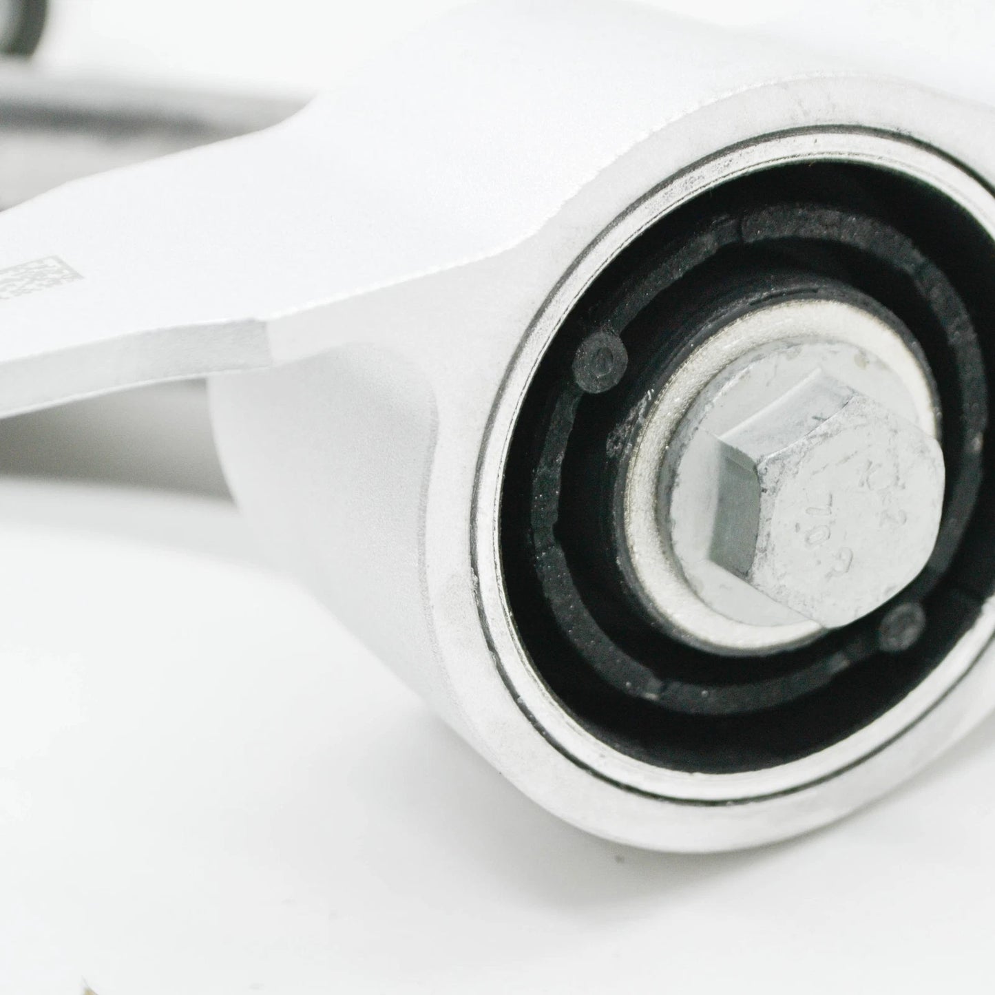 NEW MB GLA H247 AMG FRONT LEFT LOWER TRANSVERSE CONTROL ARM A2473308301 ORIGINAL