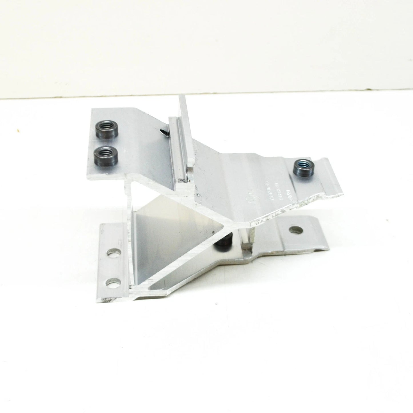 NEW BMW 7 G11 FRONT BUMPER SUPPORT RIGHT ADAPTER 51117357216 2016 ORIGINAL