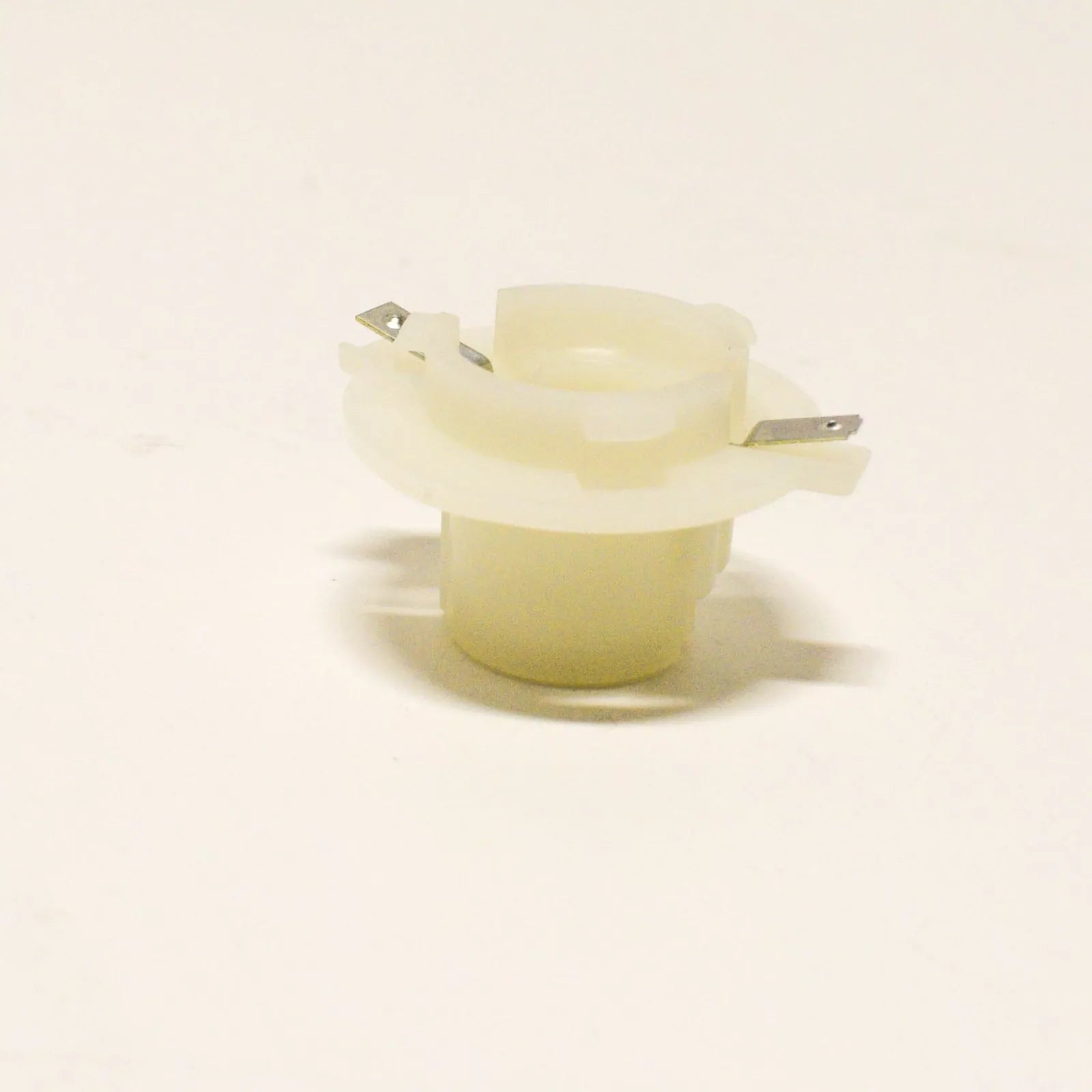 NEW BMW 5 E28 REAR LIGHT BULB SOCKET 63211369306 ORIGINAL