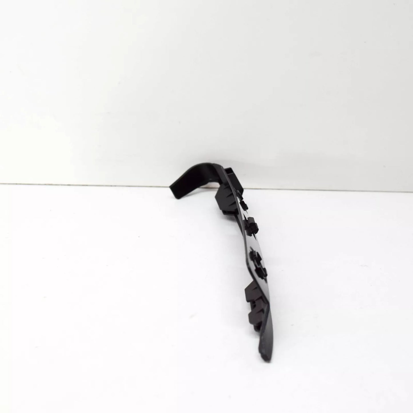 NEW VW TRANSPORTER T6 RIGHT HEADLIGHT GUIDE SECTION 7E0941232D ORIGINAL