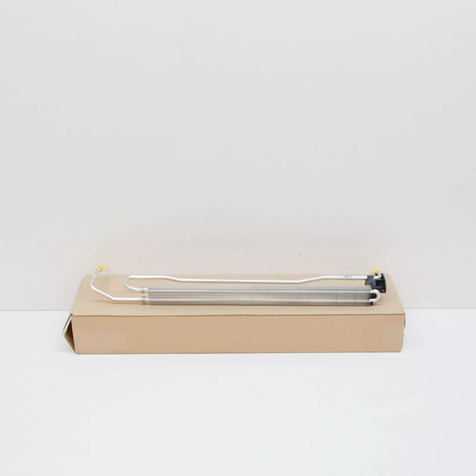 NEW VOLKSWAGEN TRANSPORTER T5 OIL COOLING RADIATOR 7H0422885D ORIGINAL