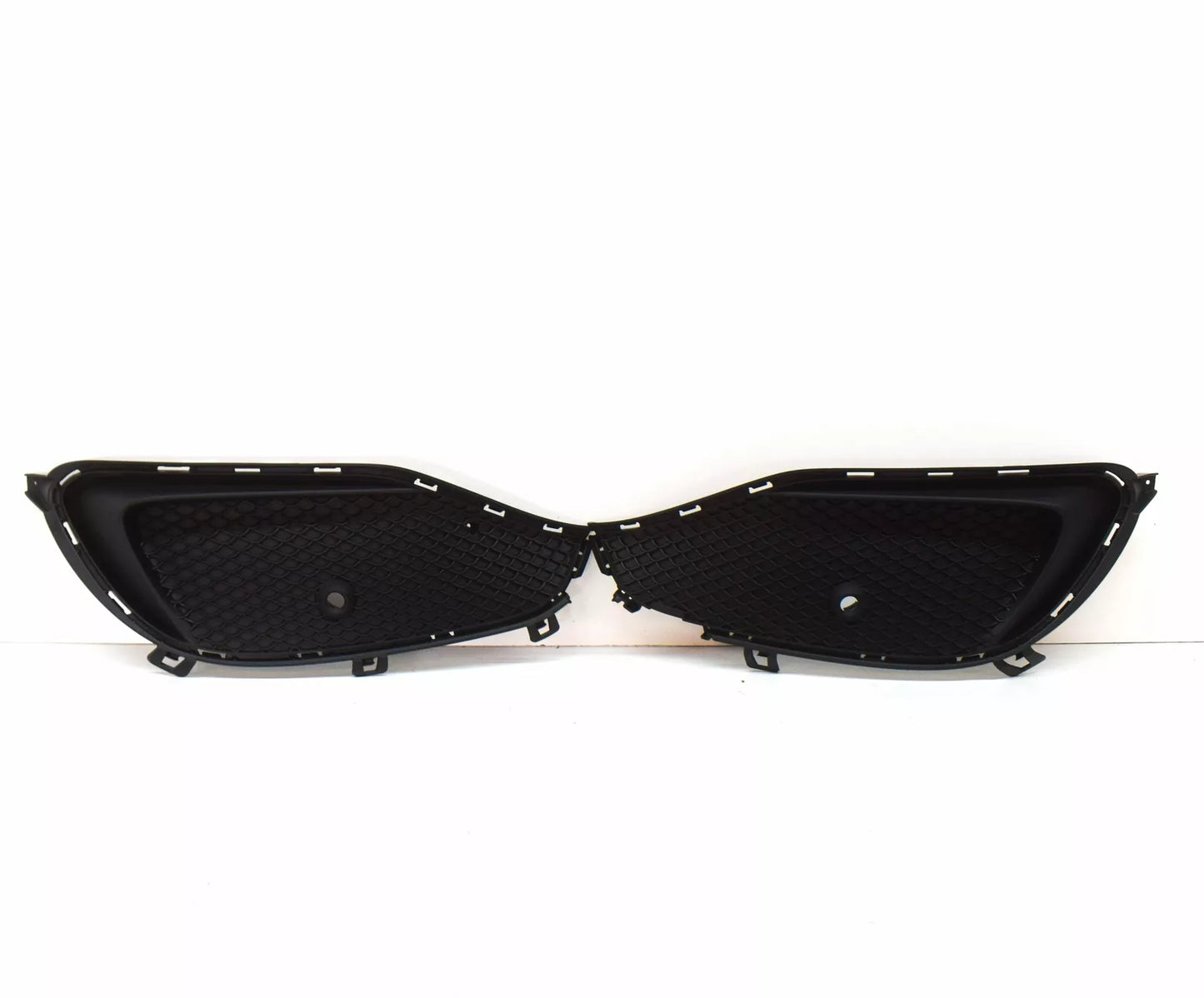 NEW MB CLA C117 FRONT BUMPER GRILLE SET A1178857600 A1178857500 ORIGINAL