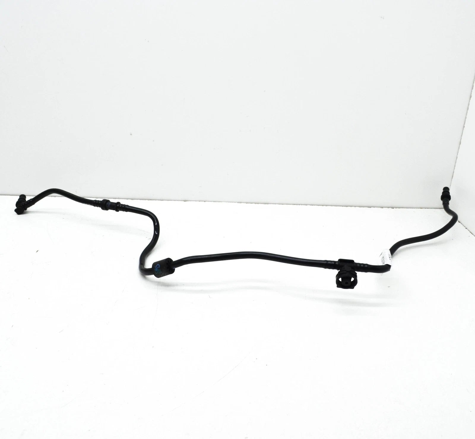 NEW MERCEDES-BENZ S CABRIO A217 ENGINE COOLANT OVERFLOW PIPE A2225015125