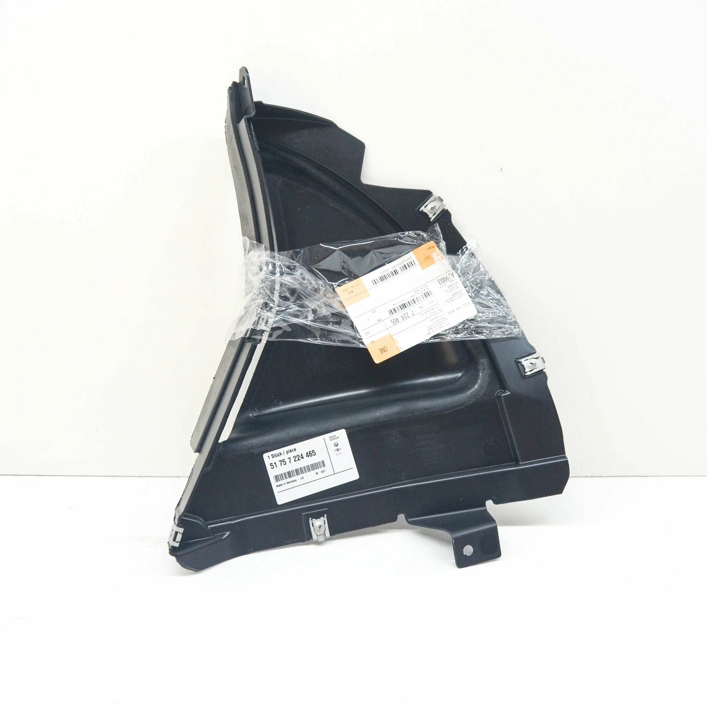 NEW BMW 6 F12 LCI FRONT LEFT FENDER WHEEL ARCH BOTTOM COVER 51757224465 ORIGINAL