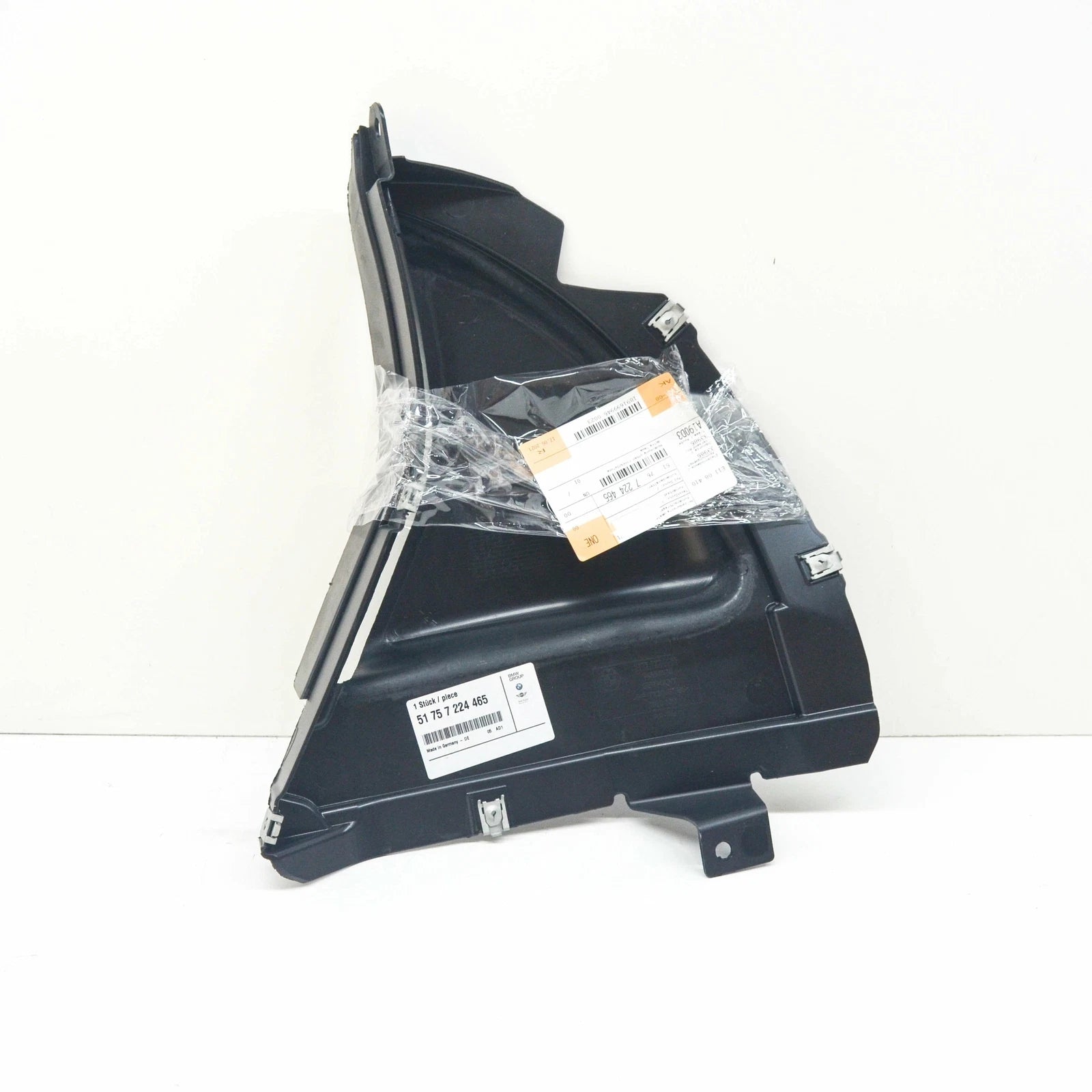 NEW BMW 6 F12 LCI FRONT LEFT FENDER WHEEL ARCH BOTTOM COVER 51757224465 ORIGINAL