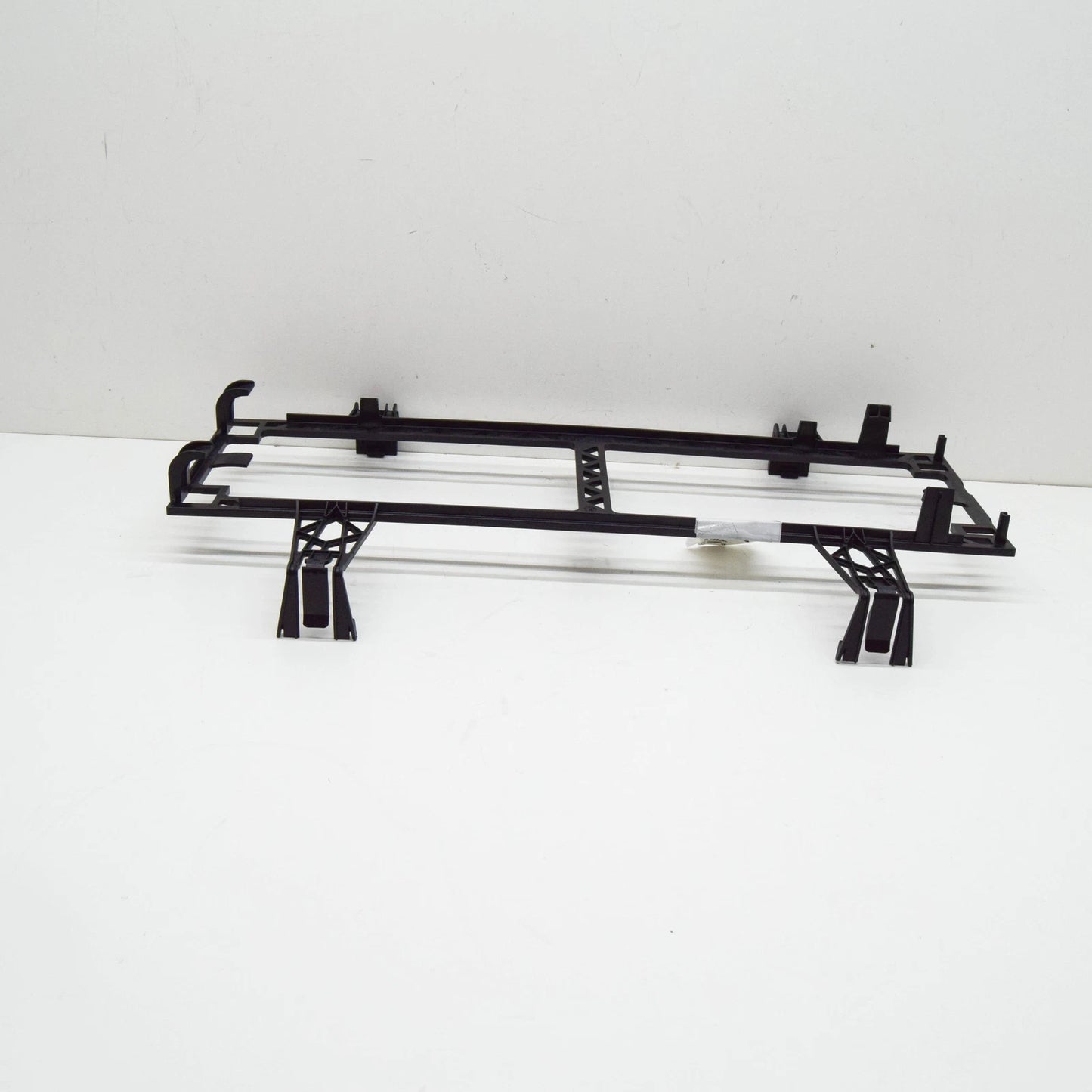 NEW MERCEDES-BENZ GLE W166 ENGINE COOLER BRACKET A1665010920 ORIGINAL