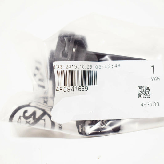 NEW AUDI A6 C6 BULB HOLDER SOCKET LAMP HOUSING 4F0941669