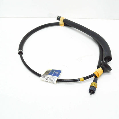 NEW MB SALOON W123 SPEEDOMETER FLEXIBLE SHAFT CABLE A1235428207