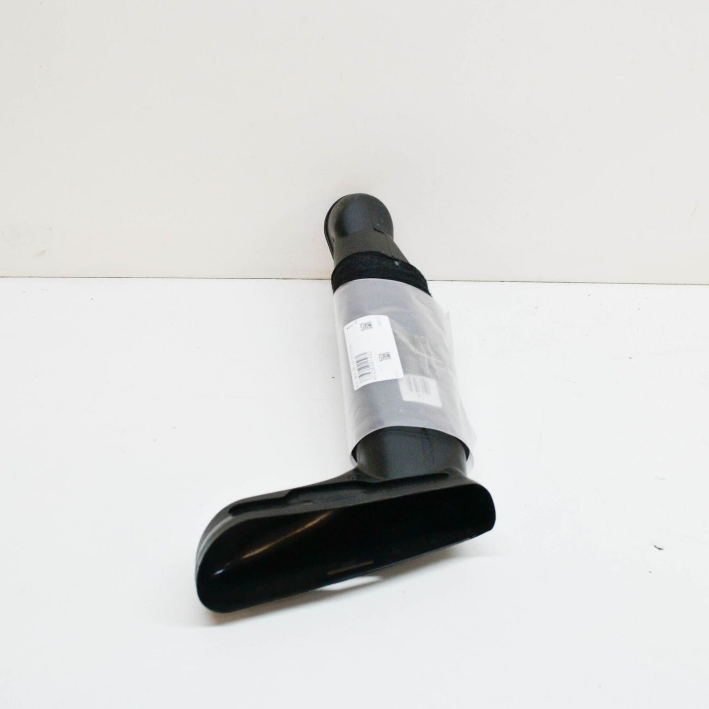 NEW MERCEDES-BENZ E-CLASS W212 AIR DUCT A6420901442 ORIGINAL