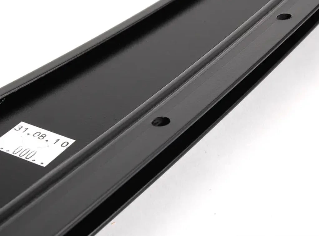 NEW BMW 3 E46 FRONT LEFT DOOR WINDOW FRAME COVER 51332695283 2695283 ORIGINAL