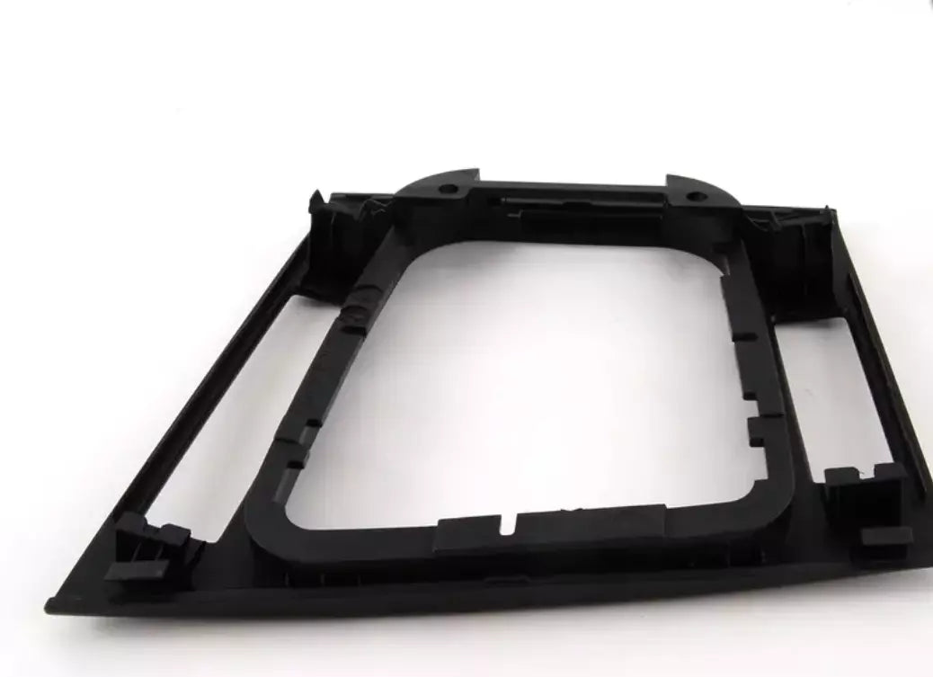 NEW BMW 3 E46 INTERIOR CENTER CONSOLE TRIM 8234722 51168234722 ORIGINAL