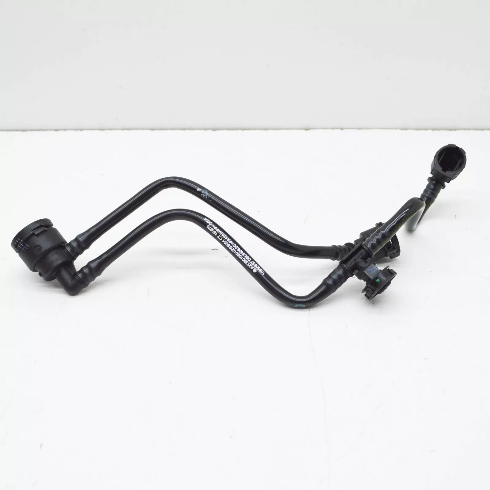 NEW MERCEDES-BENZ E W213 RIGHT COOLER BLEED LINE A2135010501