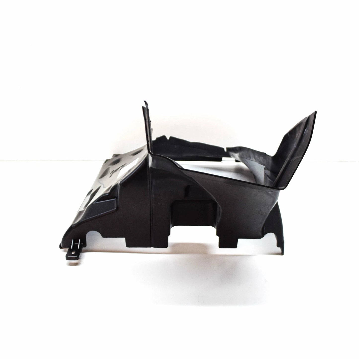 NEW AUDI R8 SPYDER 4S FRONT LEFT AIR INTAKE TUBE 4S0121333D