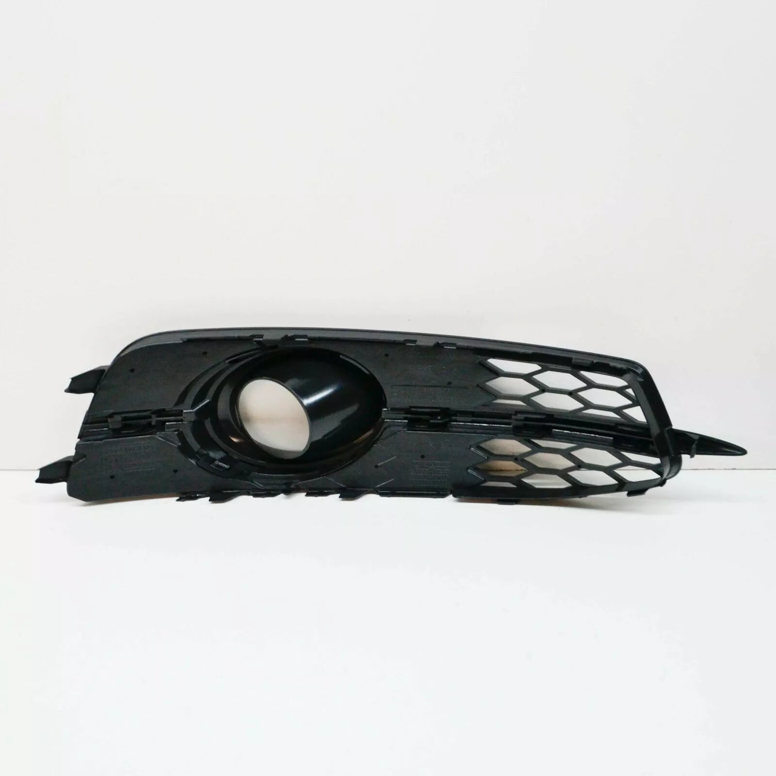 NEW AUDI A6 C7 LEFT FOG LIGHT GRILLE 4G0807681E9B9 4G0807681E S-LINE ORIGINAL