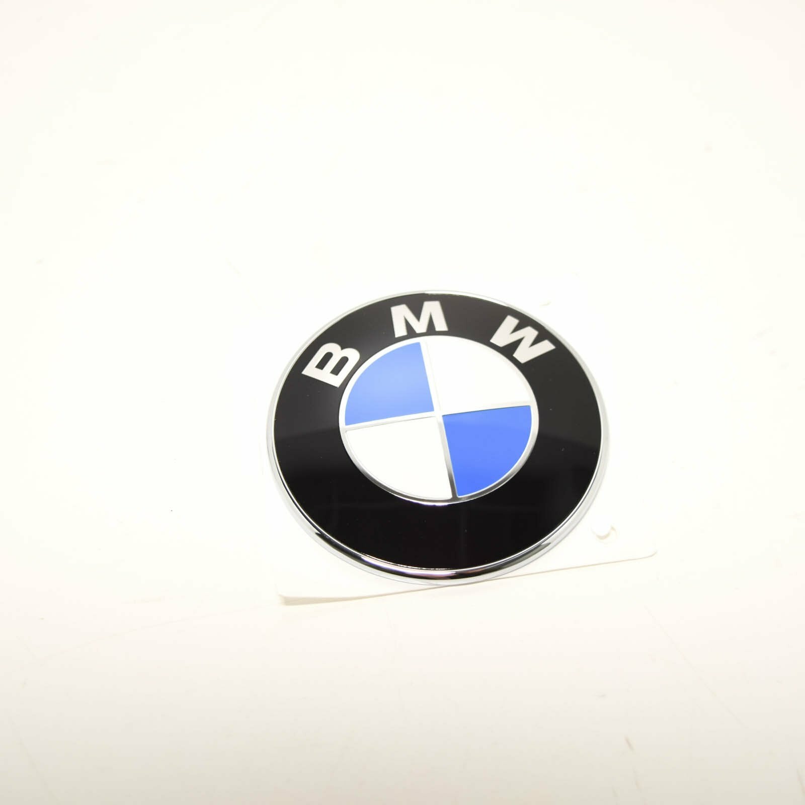 new bmw z3 coupe e36 rear trunk bootlid badge 70mm 7721222 51147721222 original