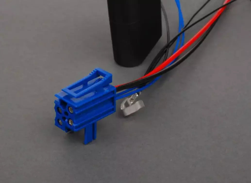 NEW BMW X3 E83 FUEL LEVEL SENSOR 16147186457 7186457 ORIGINAL