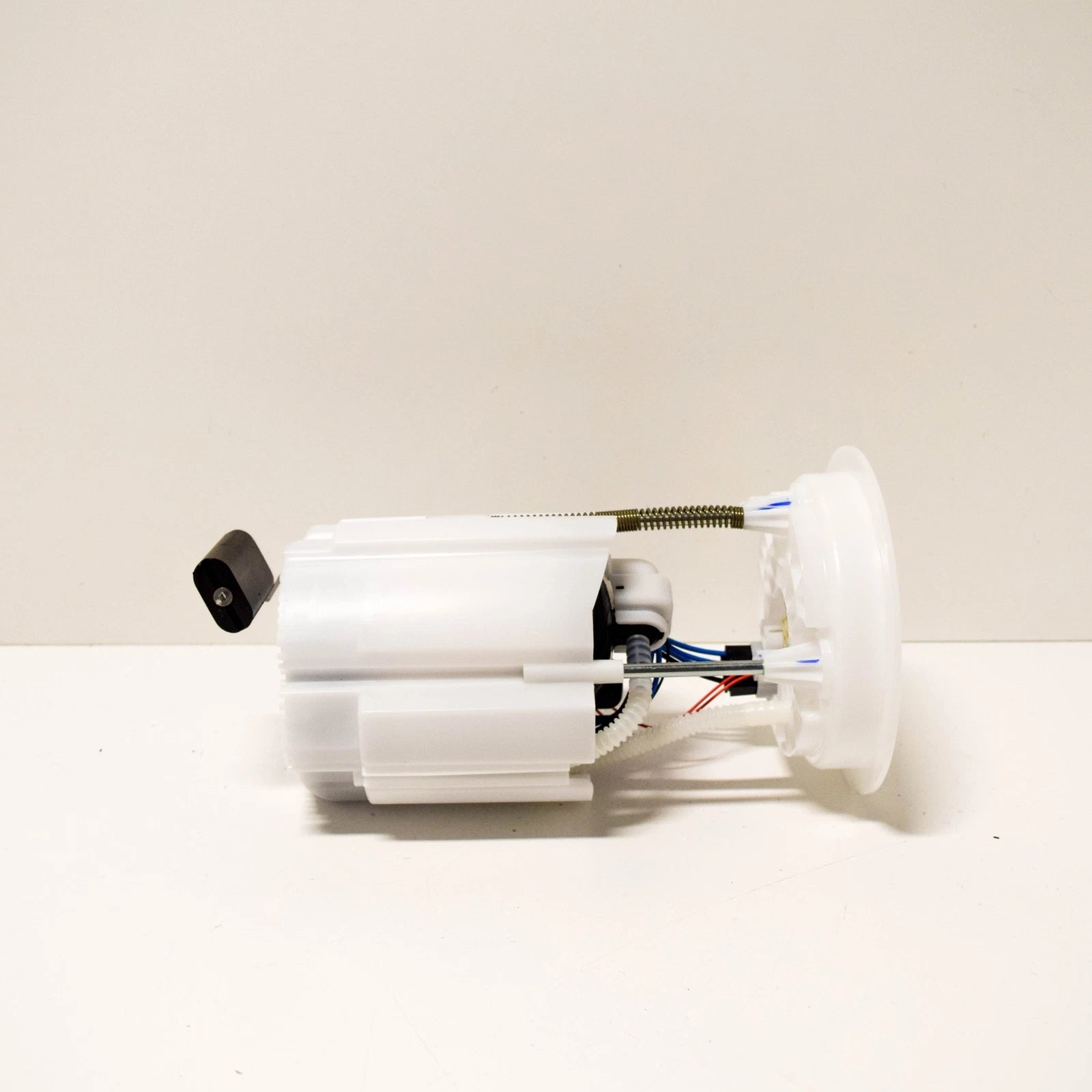 NEW BMW I8 I12 FUEL FEED DELIVERY MODULE 16117339267 7339267 ORIGINAL