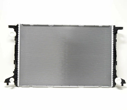 NEW AUDI Q7 4M COOLANT WATER RADIATOR 8W0121251AA