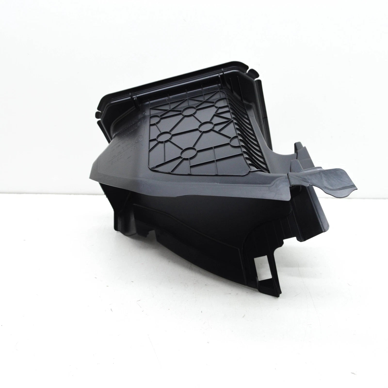 NEW BMW X3 M F97 LEFT RADIATOR AIR DUCT 51748082959 ORIGINAL