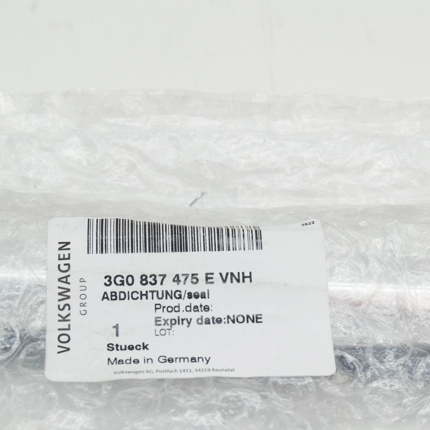 NEW VOLKSWAGEN PASSAT B8 3G FRONT LEFT DOOR MOLDING 3G0837475EVNH ORIGINAL