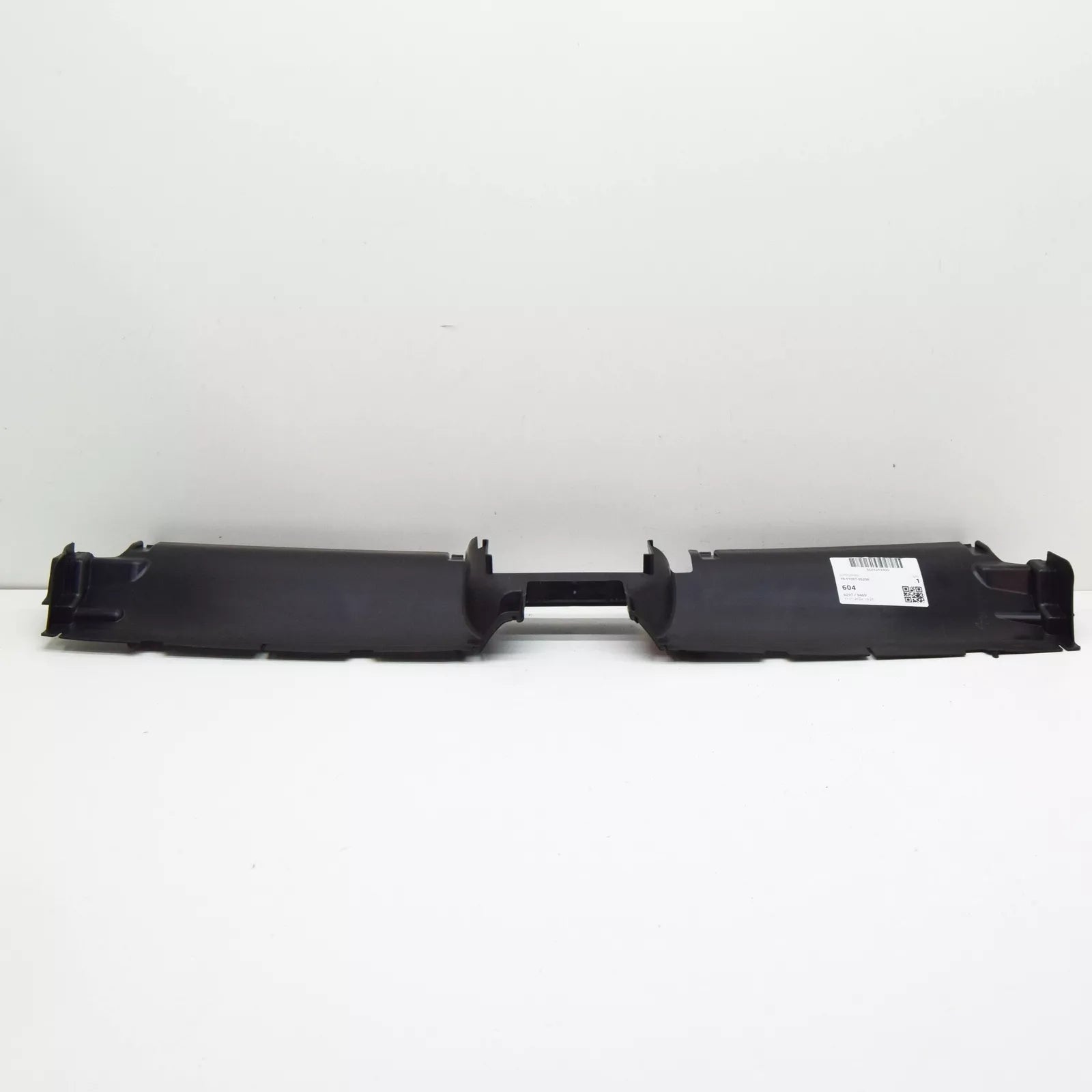 NEW VOLKSWAGEN ARTEON 3H7 RADIATOR UPPER AIR GUIDE 3G0121330G ORIGINAL