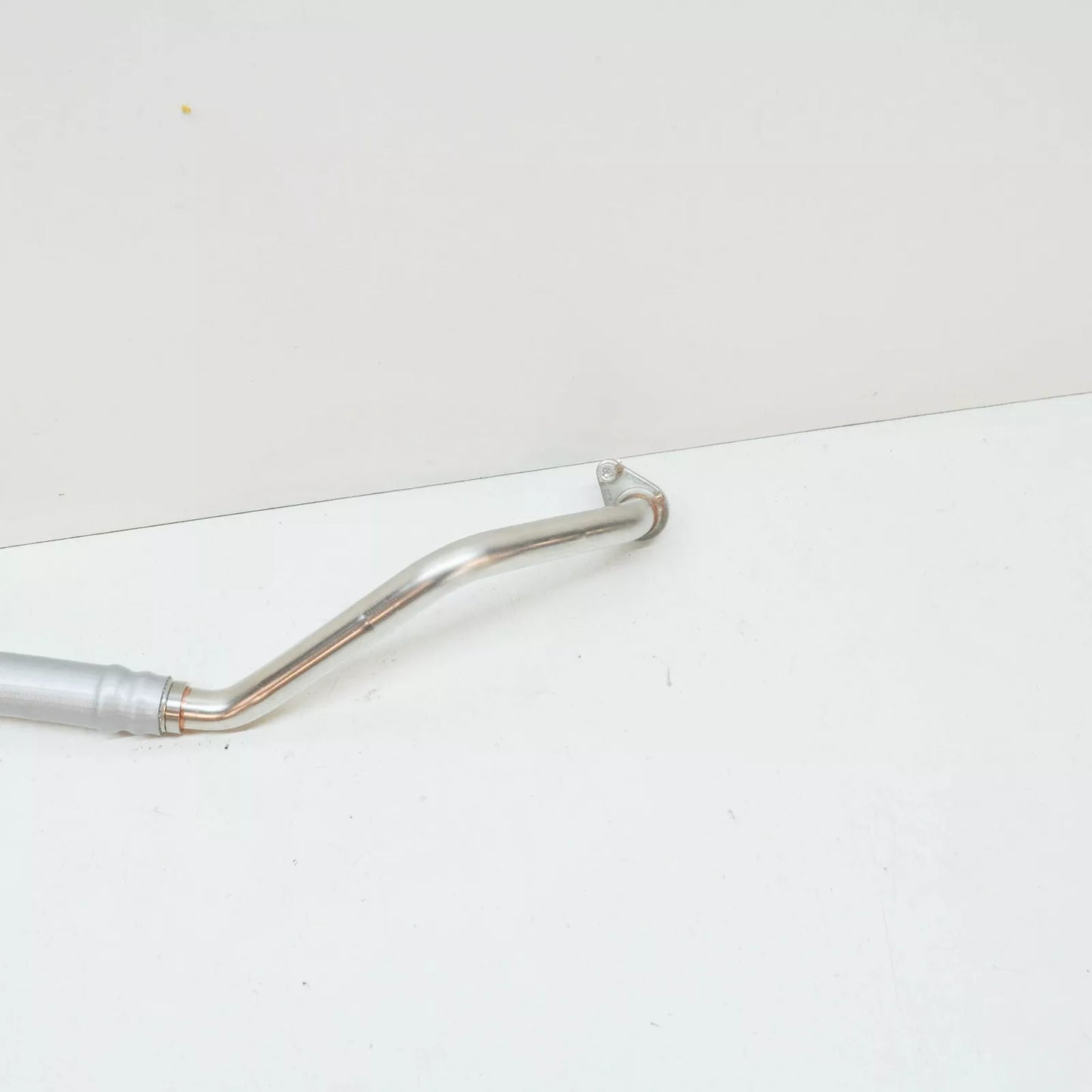 NEW AUDI R8 OIL COOLER LINE 420115689T ORIGINAL