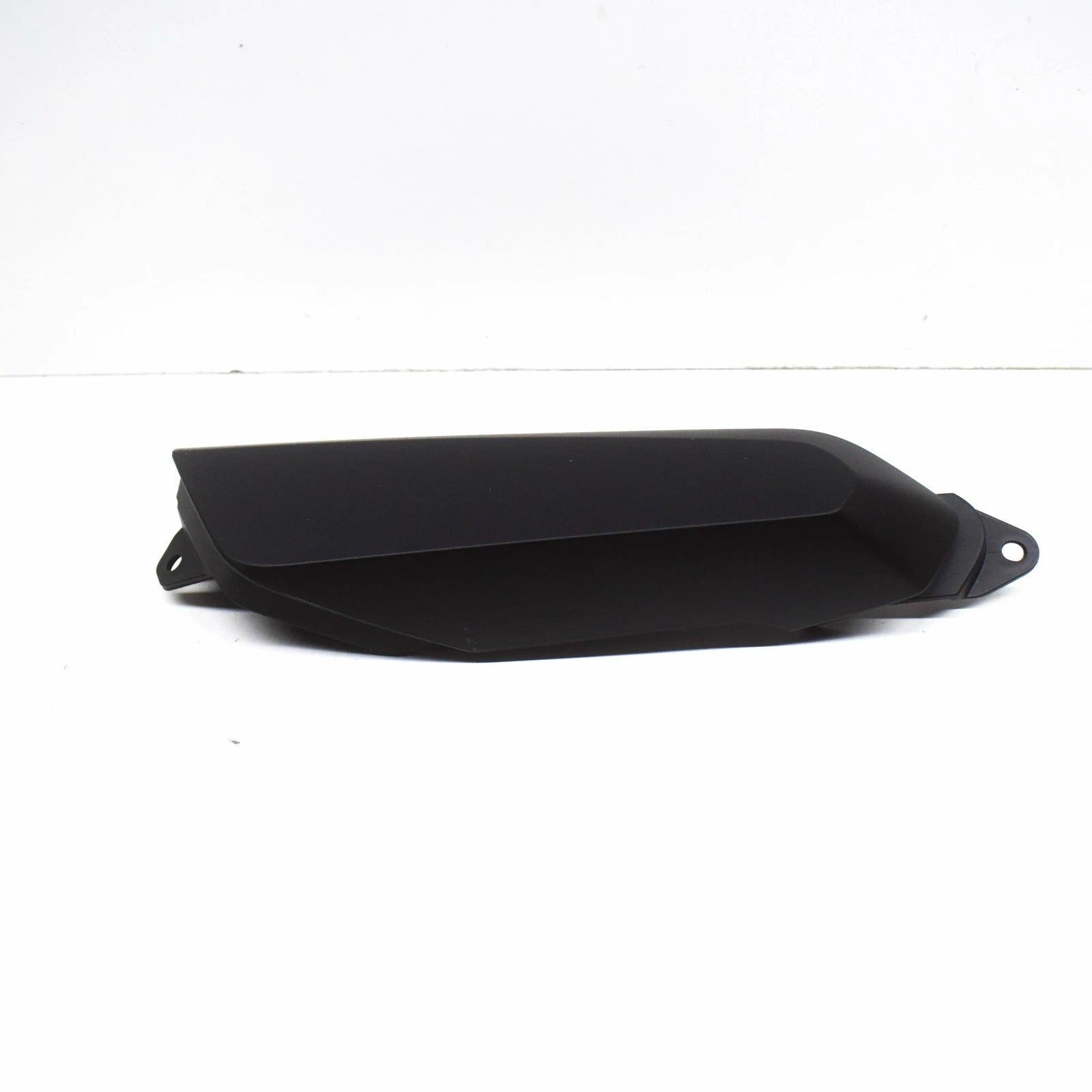 NEW BMW K48 K 1600 GT COOLANT HOSE TRIM COVER 46638557463 ORIGINAL