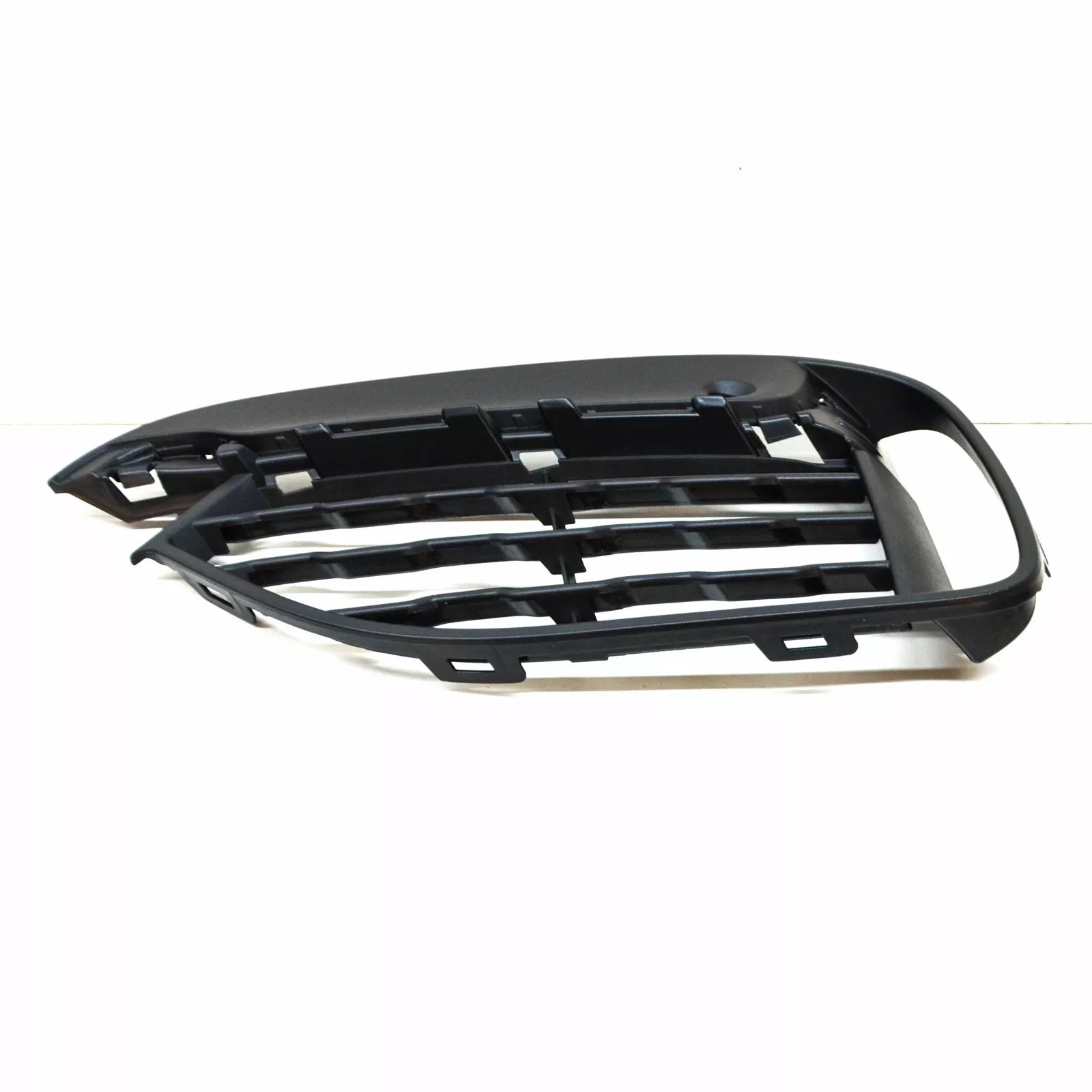 NEW BMW X6 F16 FRONT BUMPER LEFT OPEN M GRILLE 51118069325 8069325 ORIGINAL