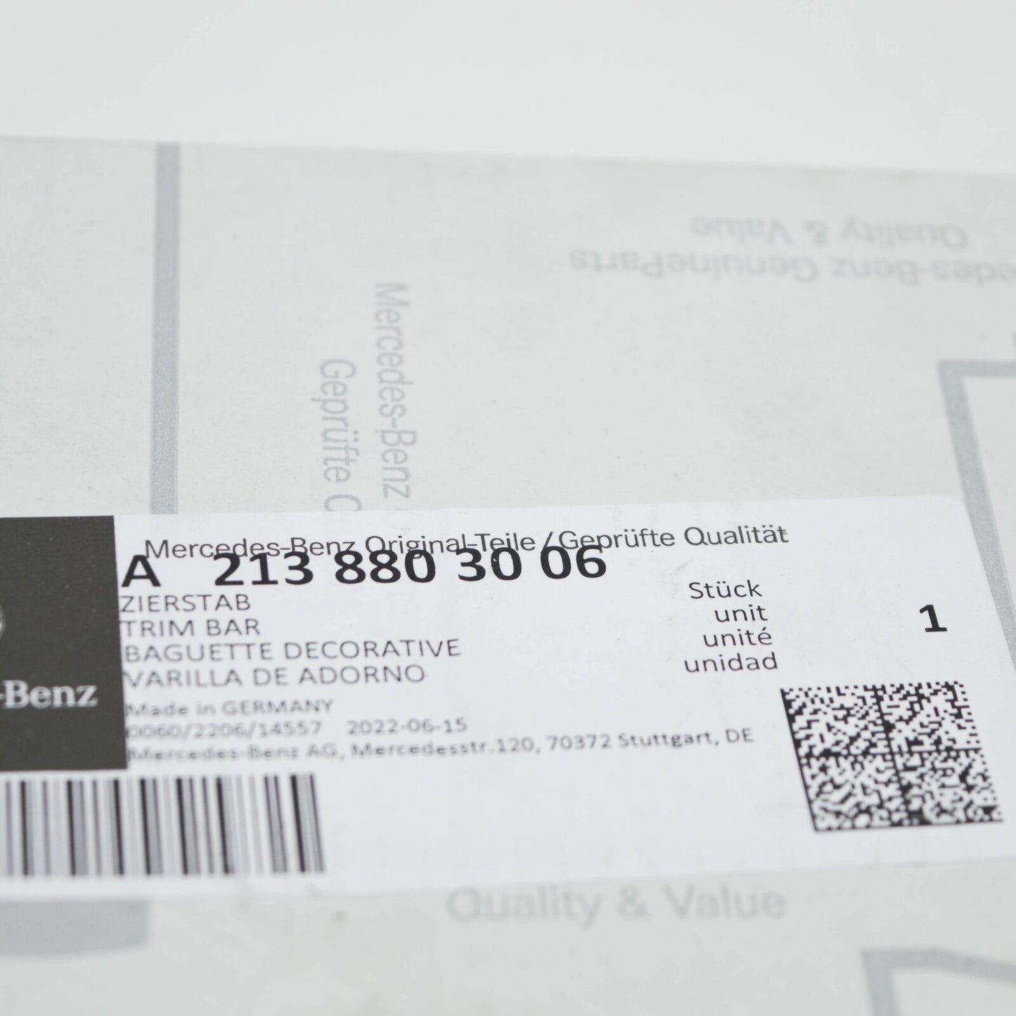 NEW MERCEDES-BENZ E W213 FRONT RIGHT FENDER TRIM A2138803006 ORIGINAL