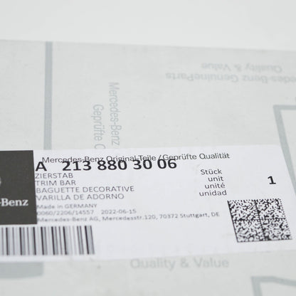 NEW MERCEDES-BENZ E W213 FRONT RIGHT FENDER TRIM A2138803006 ORIGINAL