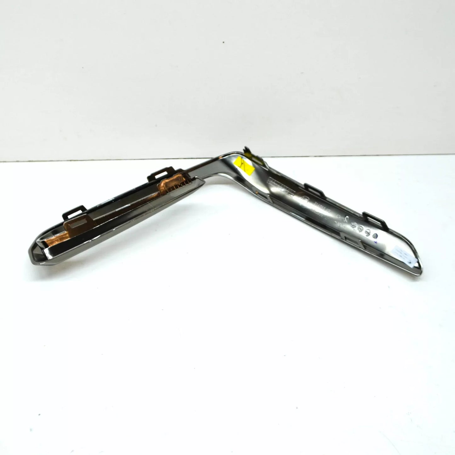 NEW BMW X5 G05 FRONT M BUMPER LEFT SIDE GRILLE TRIM 51118092669 GENUINE