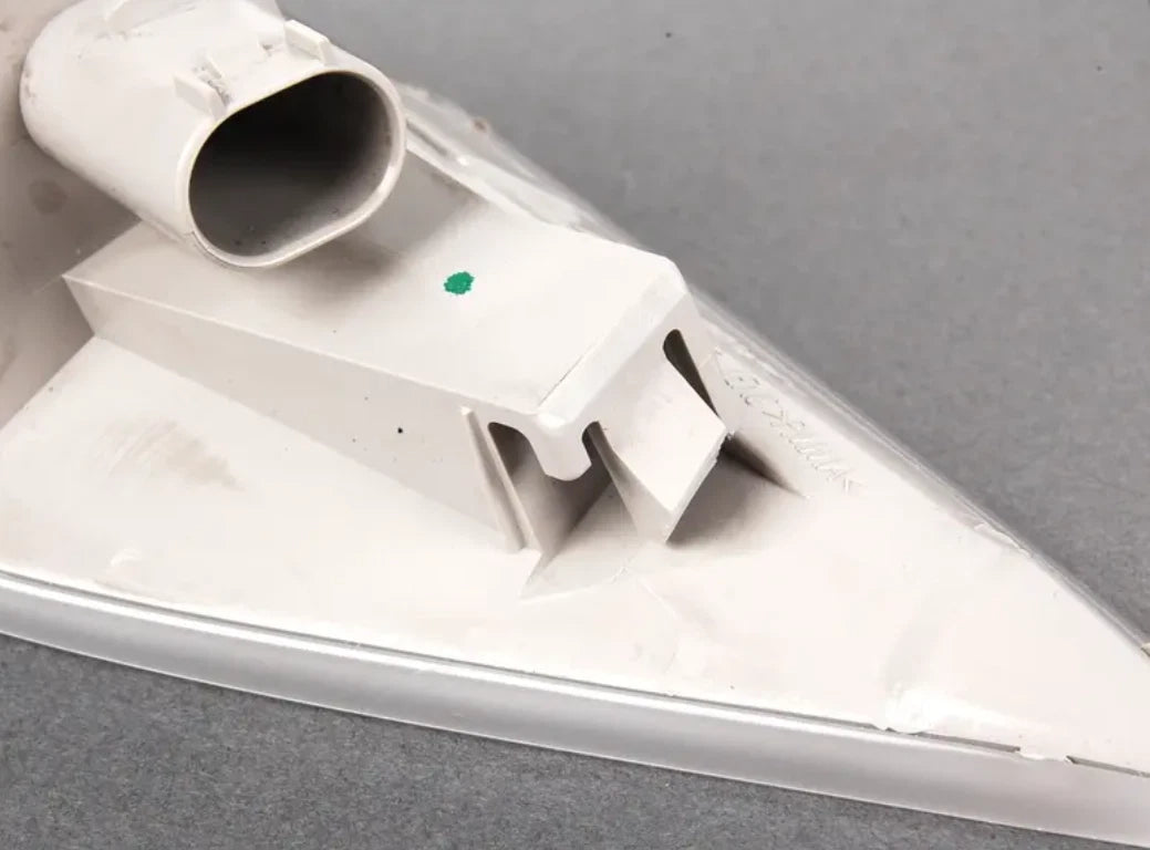 NEW BMW Z4 E89 LEFT ADDITIONAL TURN INDICATOR LAMP 63137191759 7191759 ORIGINAL