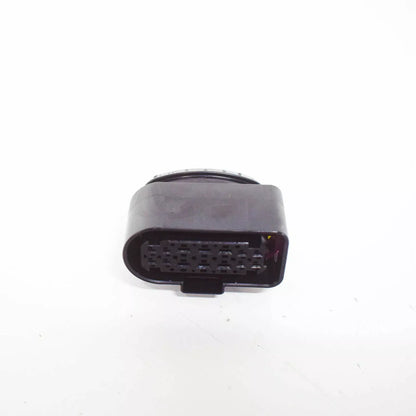 NEW AUDI A6 C7 PIN CONTACT HOUSING FLAT 3C0973737 ORIGINAL