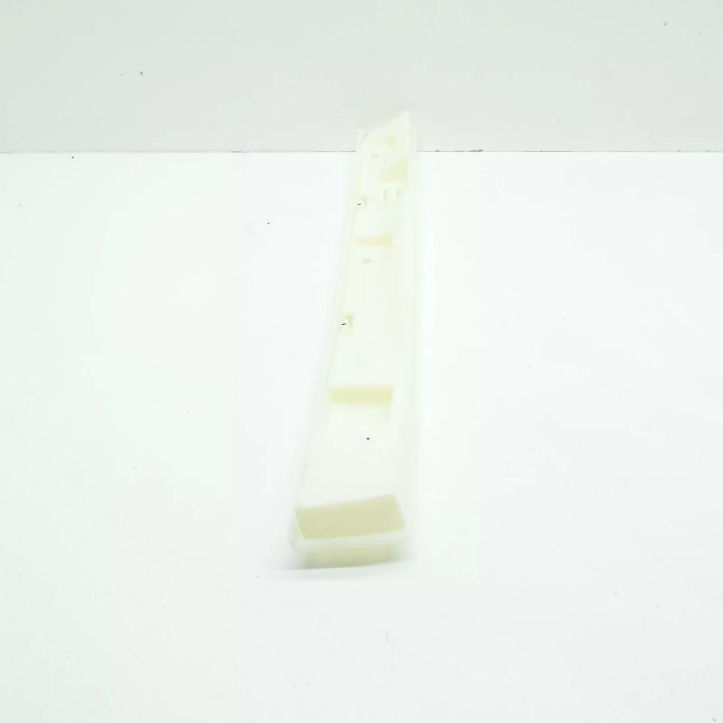 NEW BMW 4 COUPE M F82 REAR RIGHT SIDE SIDESKIRT HOLDER 51778054322 ORIGINAL